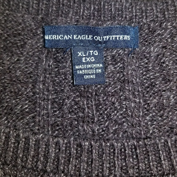 American Eagle Cable Knit Sweater - Picture 3 of 4